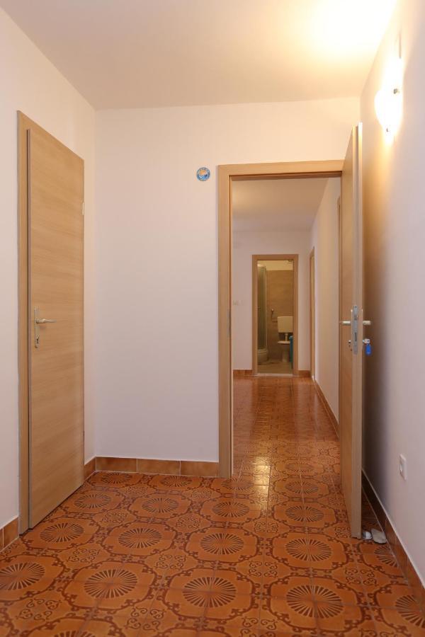 Apartments With A Parking Space Split - 11518 Exterior foto